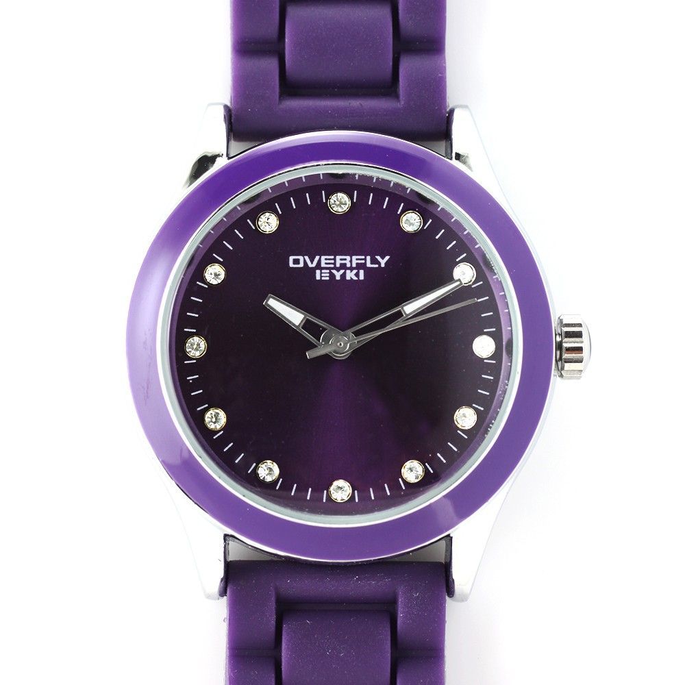 Barevně sladěné hodinky do lososové barvy se silikonovým řemínkem..0325 170710 W02E.10495.D