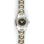 Dámské zdobené hodinky se zlatým číselníkem na kovovém řemínku stříbrno-zlaté barvy..0472 170817 Hodiny