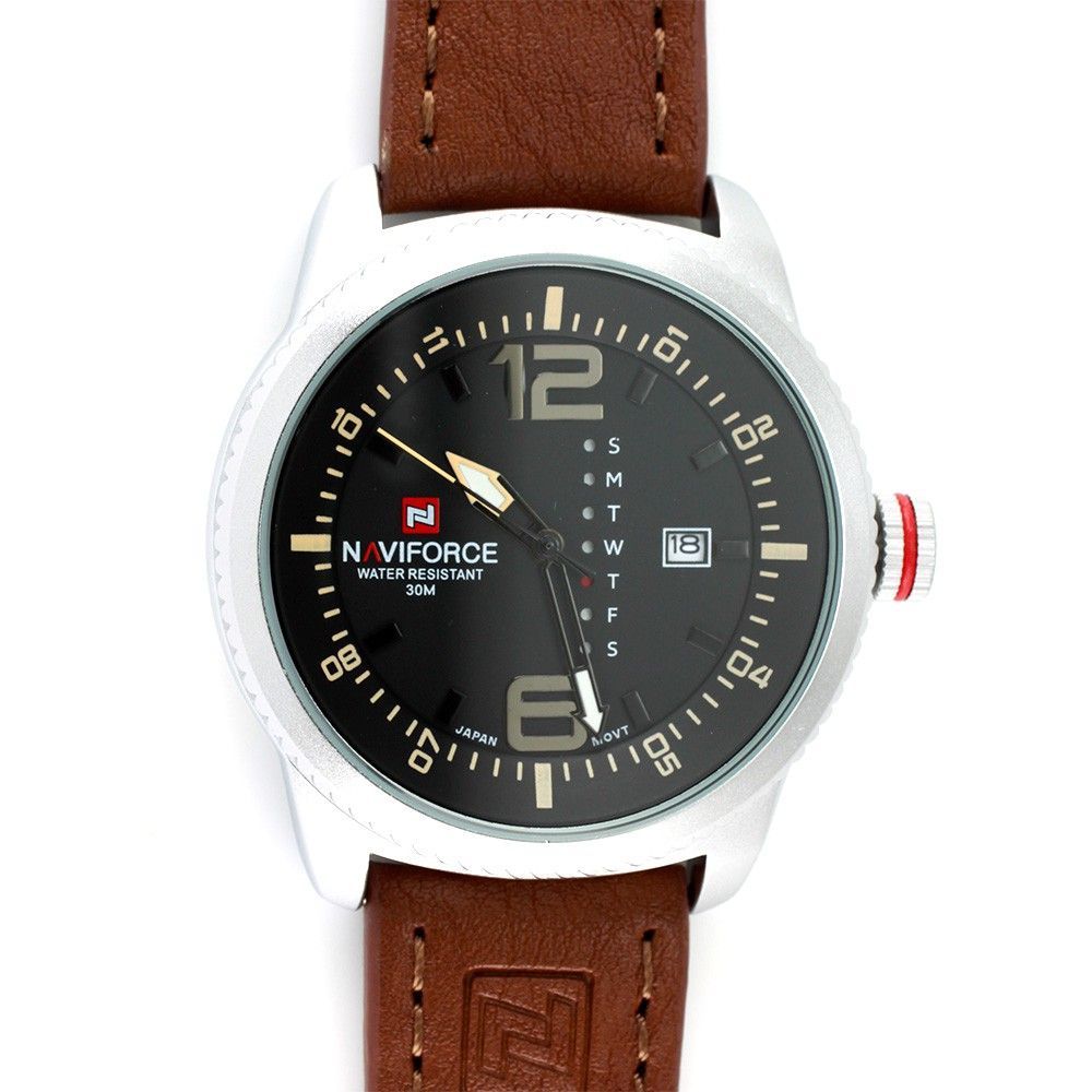 Zajímavé pánské hodinky s koženým páskem, netradiční ukazatel dne a okénko s datem W01X.10864 173142 Hodiny
